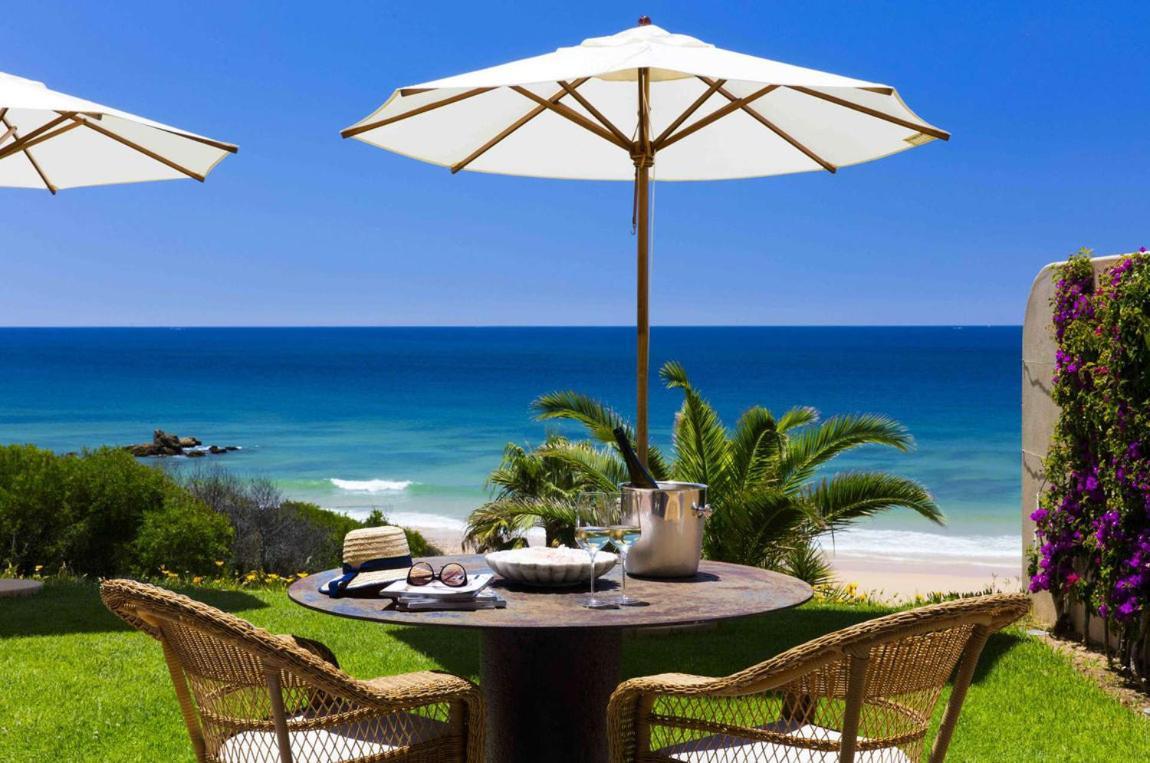 Beach Villa With Ocean View And Rooftop Cinema Guia  Exterior photo