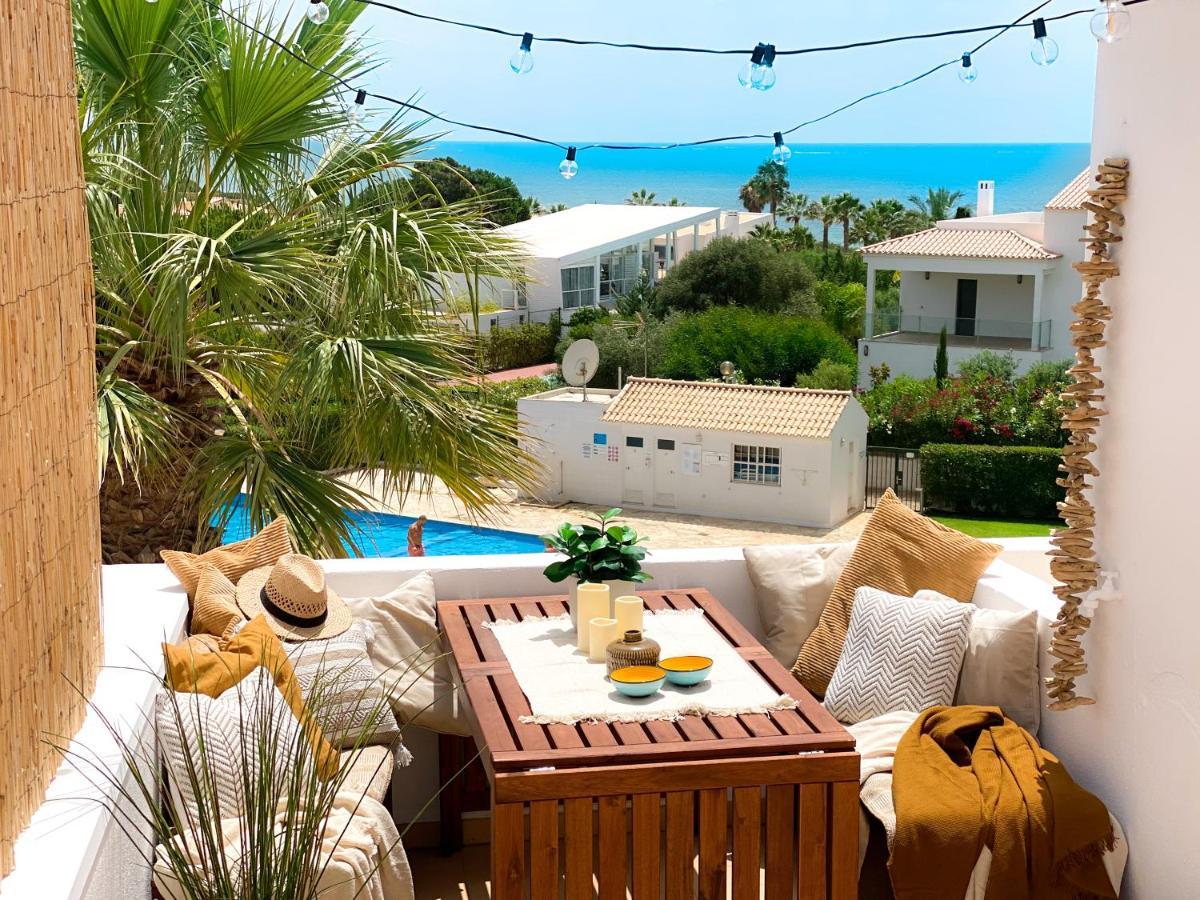 Beach Villa With Ocean View And Rooftop Cinema Guia  Exterior photo