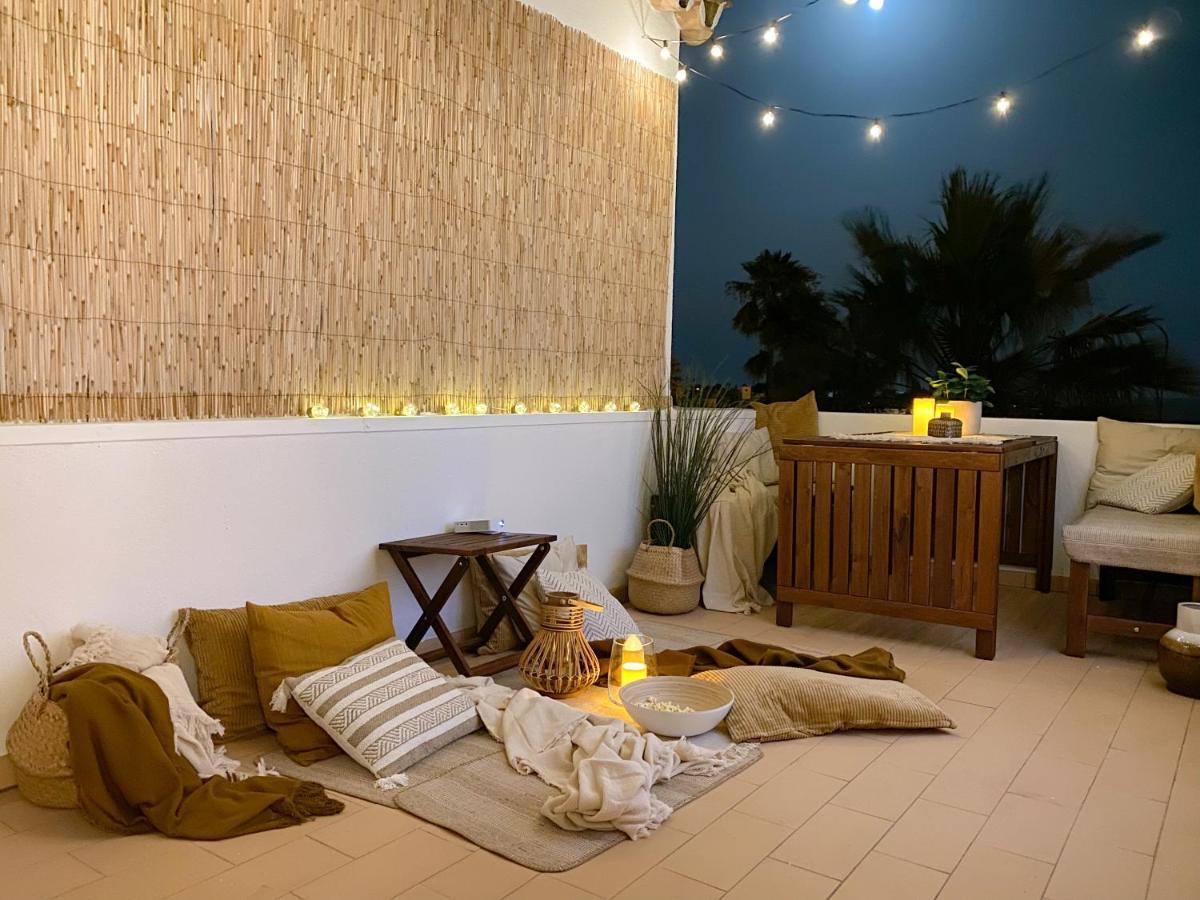 Beach Villa With Ocean View And Rooftop Cinema Guia  Exterior photo